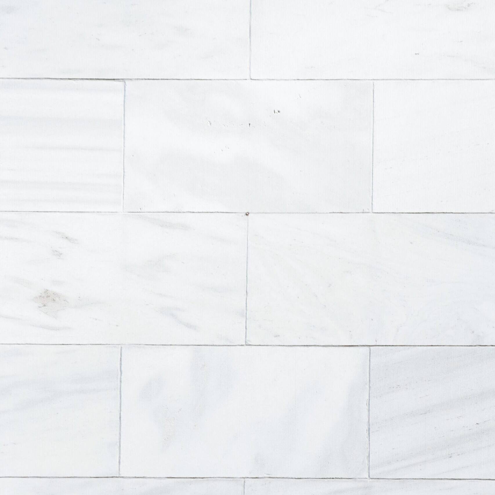 Porcelain backsplash design